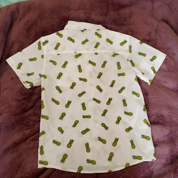 Button Down size 7 - Picture 2 of 3